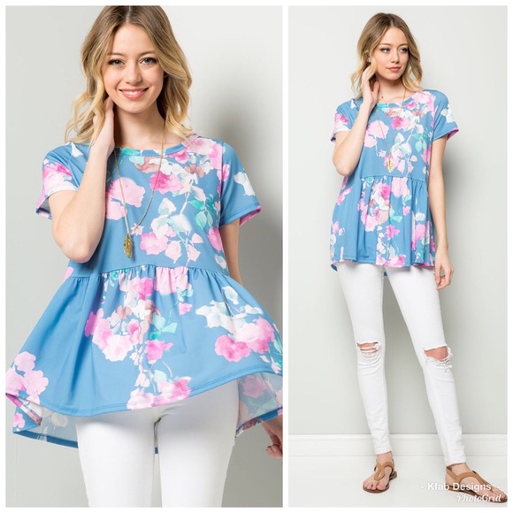 🌸LAST 1! Beautiful Blue Floral Swing Top! - Picture 5 of 7